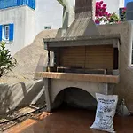 Сasa de vacaciones Parostalkinghouse Piso Livadi