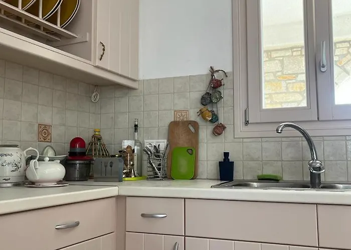 Сasa de vacaciones Parostalkinghouse Piso Livadi